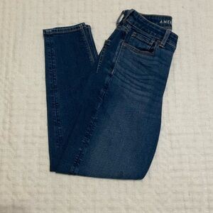 American Eagle mom jeans